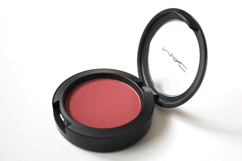 Read more about the article MAC Powder Blush