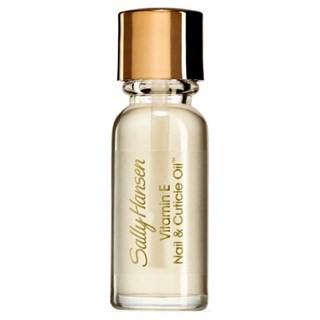 Read more about the article Sally Hansen Vitamin E Nail & Cuticle Oil