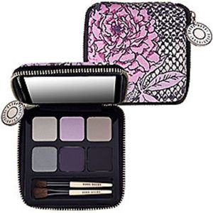 Read more about the article Bobbi Brown Peony and Python Eyeshadow Palette