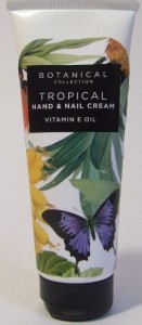 Read more about the article Botanical Collection Tropical Hand & Nail Cream