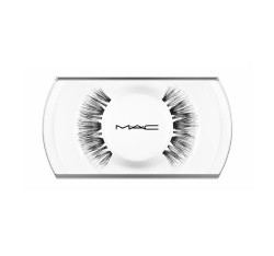 Read more about the article MAC 35 False Eyelashes