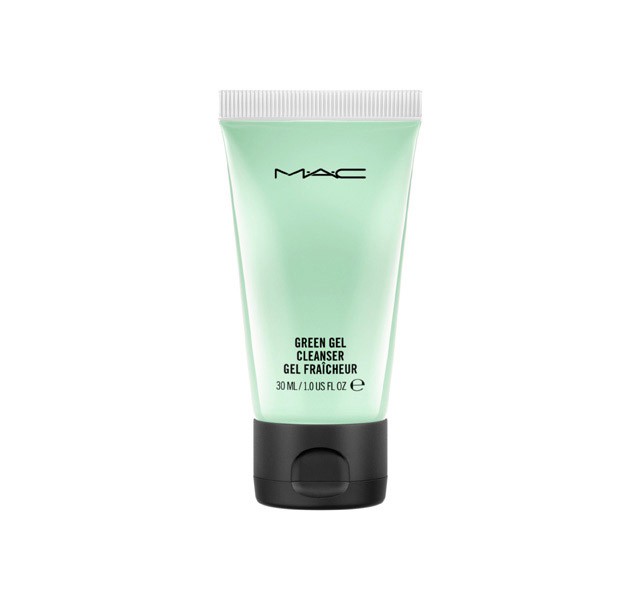 Read more about the article MAC Green Gel Cleanser