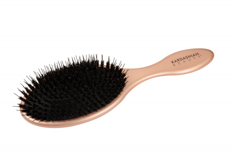 Read more about the article Boar & Nylon Paddle Brush